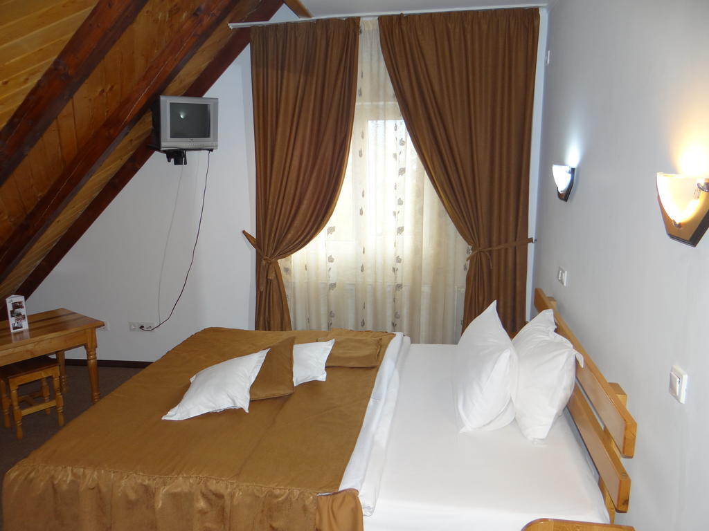 Belvedere Corbeni Oda fotoğraf